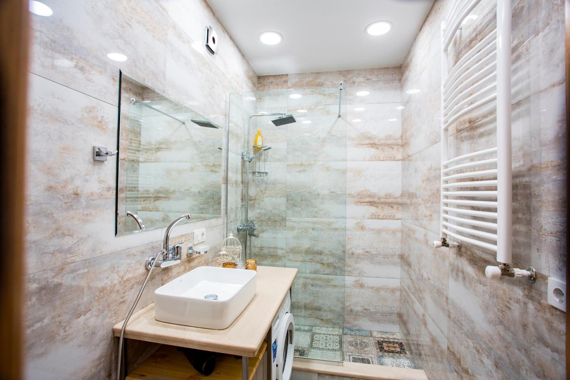 Yellow Apartment In Avlabari Tbilisi Bagian luar foto